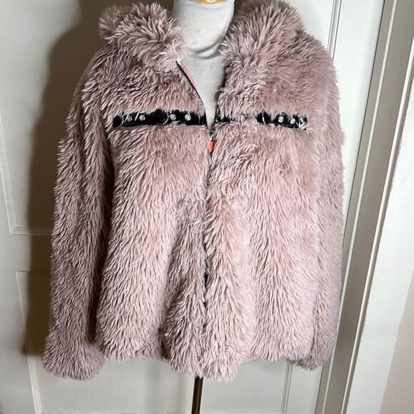 Hot Topic Pink Furry Hooded Coat with Ears  Plus Size 2 New - Picture 6 of 6